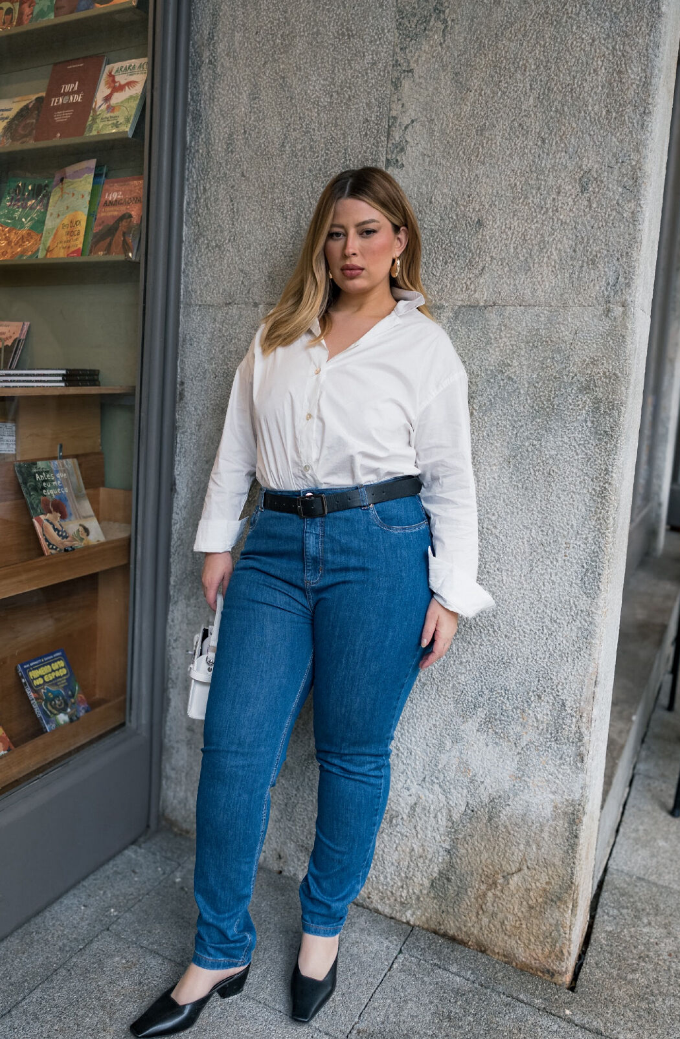 Calça Jeans Plus Size Skinny Cintura Alta Azul Médio