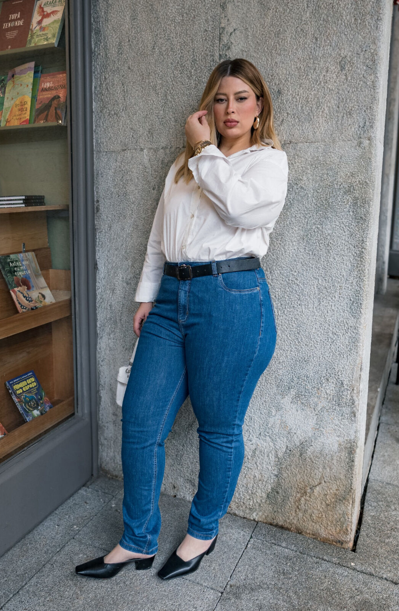 Calça Jeans Plus Size Skinny Cintura Alta Azul Médio