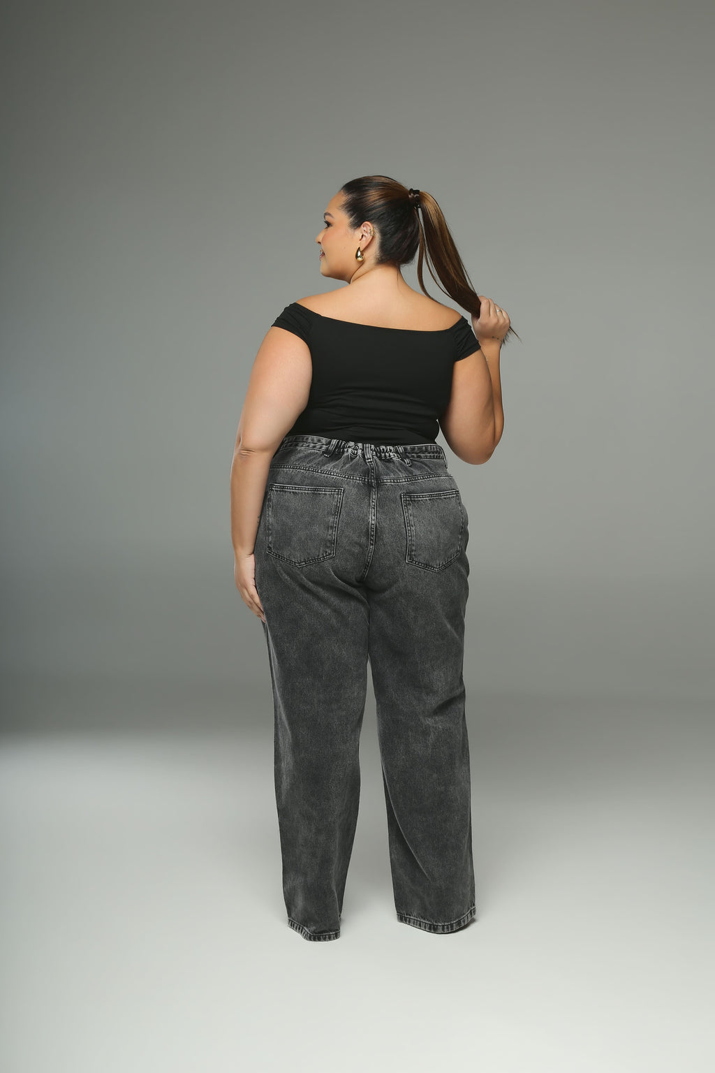 Calça Jeans Plus Size Reta Cintura Alta Preta