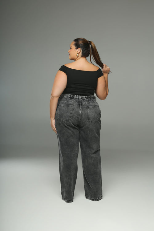Calça Jeans Plus Size Reta Cintura Alta Preta