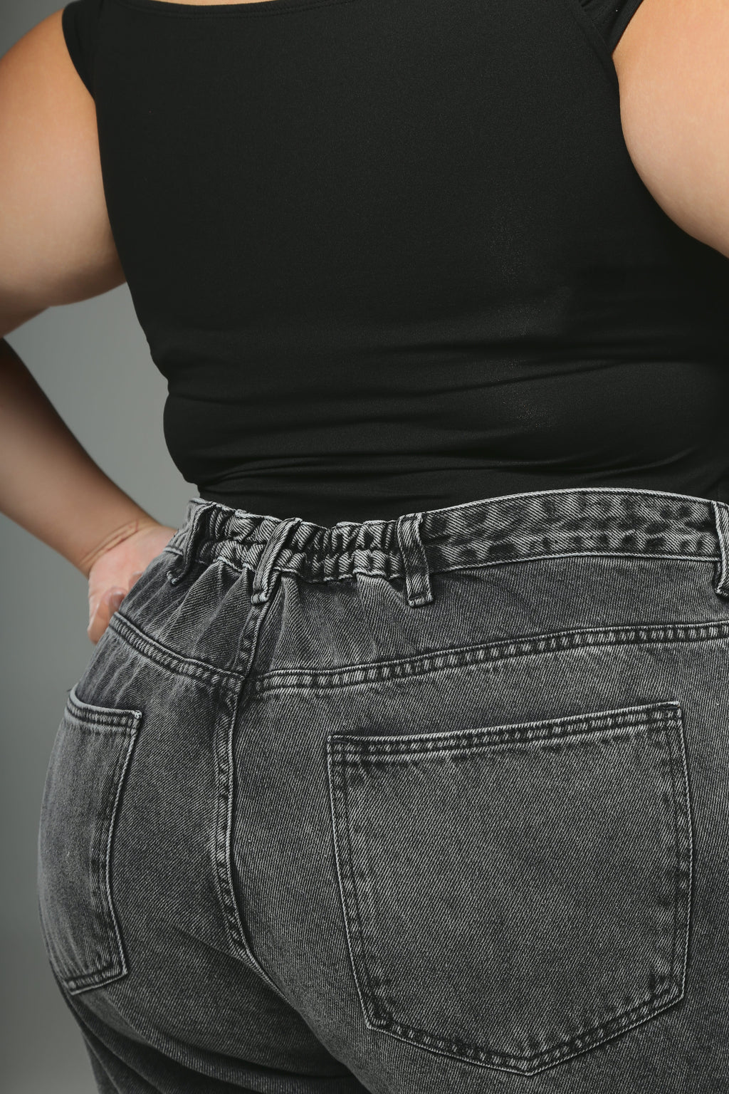 Calça Jeans Plus Size Reta Cintura Alta Preta
