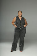 Colete Jeans Plus Size Decote V Preto