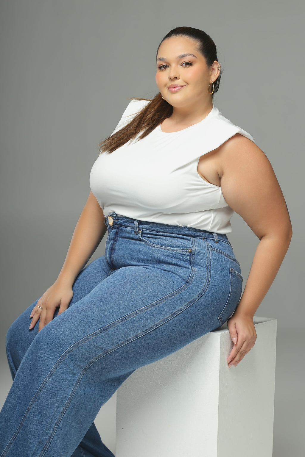 Calça Jeans Plus Size Wide Leg Cintura Alta Azul Claro