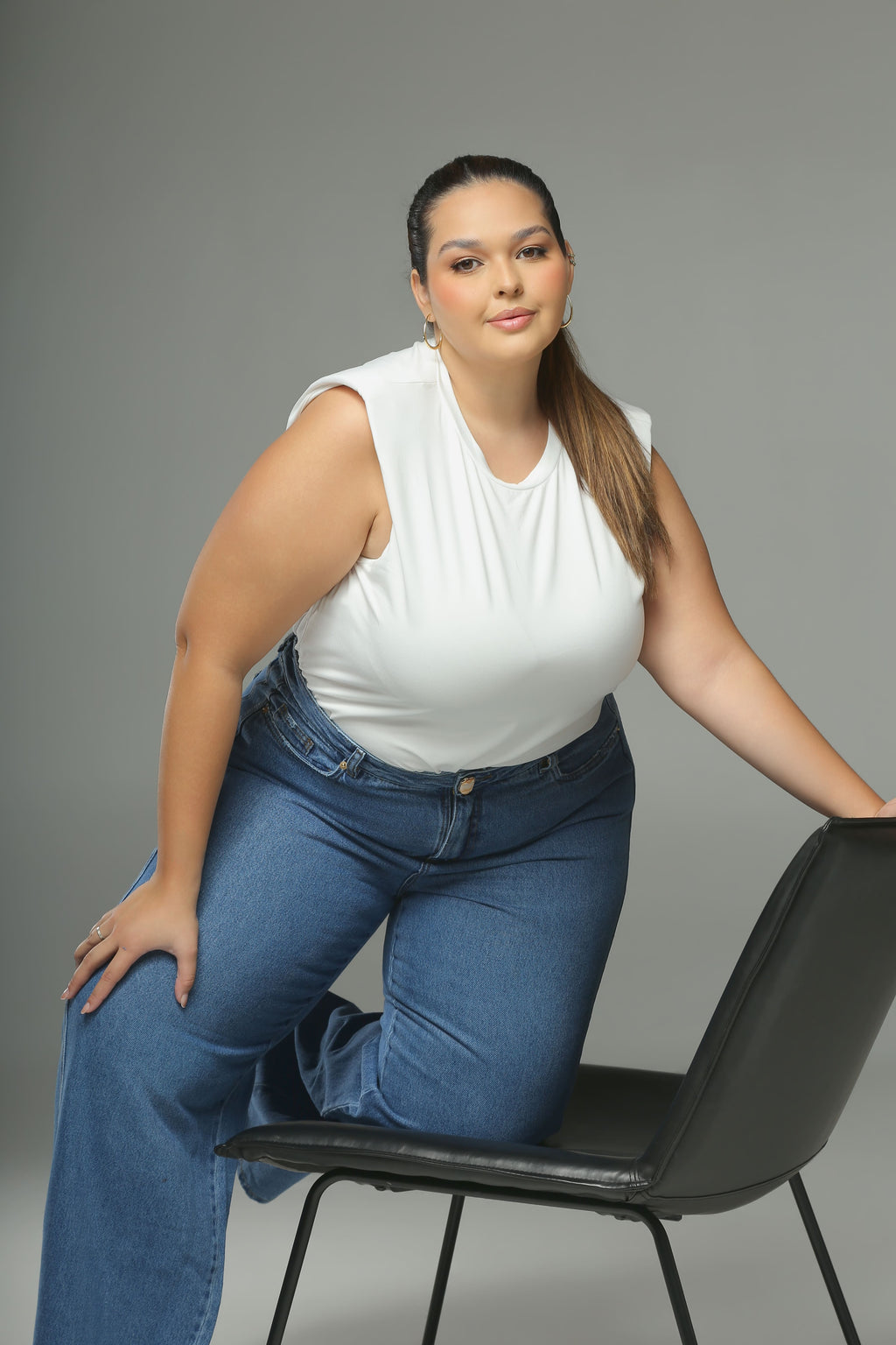 Calça Jeans Plus Size Wide Leg Cintura Alta Azul Claro